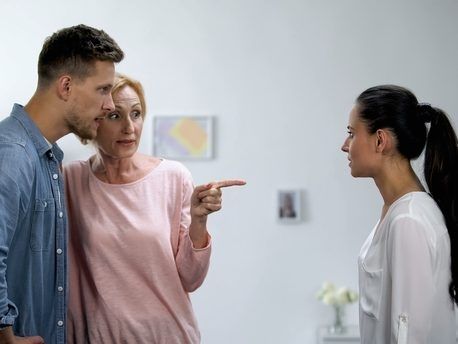 SEX FILES: When mommy issues make you feel like a third wheel in your relationship