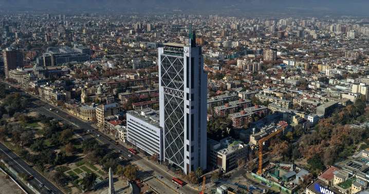 En la hora del adiós: Viaje a los inicios de Telefónica en Chile