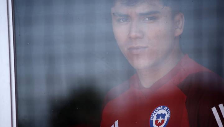 Promesa chilena en crisis: Pizarro sigue sin sumar minutos en la Ligue 1