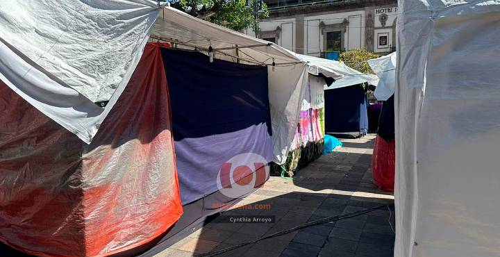 Tras más de un mes, FNLS levanta plantón en plaza Melchor Ocampo de Morelia