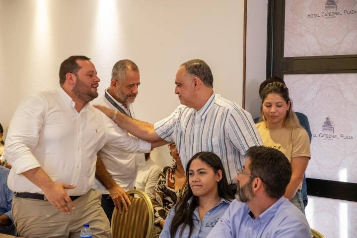 ¡Agua para Santa Marta! “Tenemos los recursos, los lotes y las plantas”: Gobierno de Carlos Pinedo entrega avances del Plan Maestro de Acueducto