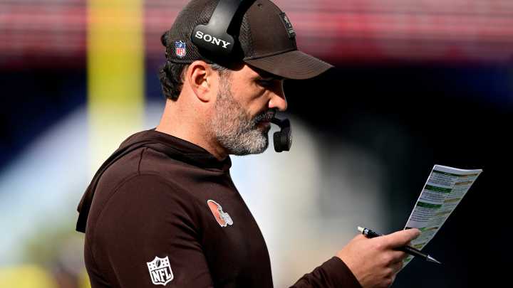 What did Browns coach Kevin Stefanski say about calling plays?