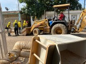 ¡Transformación en El Mamón B2: Más de 40 familias se benefician de la exitosa operación «¡Saca tu cachivache!»!