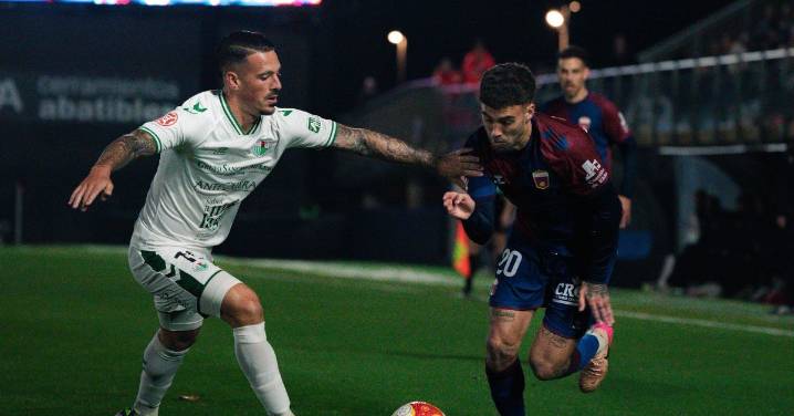 Resultados Primera RFEF: Cara para el Antequera CF y cruz para el Marbella FC