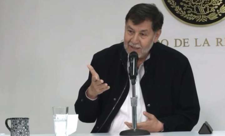 Arremete Fernández Noroña contra Grecia Quiroz y la llama fascista