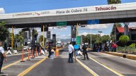 Estudiantes de UTT toman la caseta de cobro 76 en la supercarretera Cuacnopalan