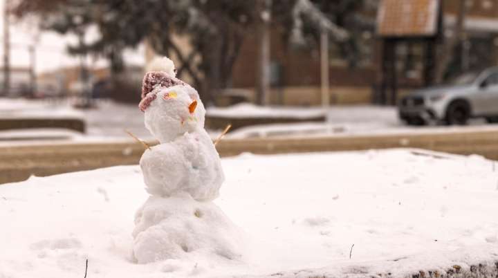 Winter arrives in Weyburn: Snow and cold snap to end mild November