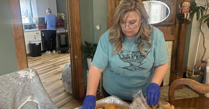 Delayed SNAP benefits worsen West Virginia’s child hunger problem, communities rally to feed kids