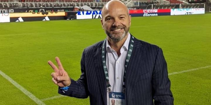 Doctor García revela lo que espera del partido entre Cruz Azul y Chivas en los Cuartos de Final: “No la veo tan pareja”