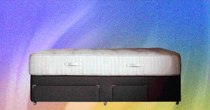 I Tried Woolroom’s “Farm to Mattress” Hybrid, and I Have Some Thoughts