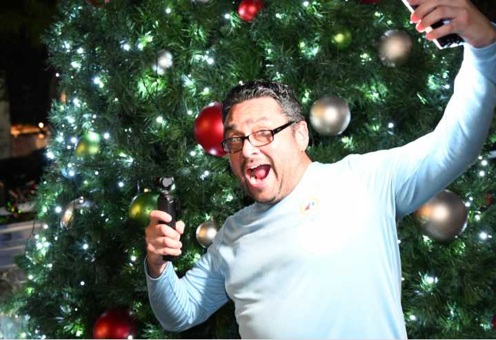 Light Up Lauderdale features live entertainment and it's free