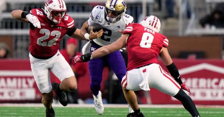 Dominant defense helps Wisconsin snap 6-game skid by upsetting No. 24 Washington 13
