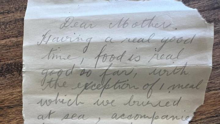 Message in a bottle from WWI soldier found on beach