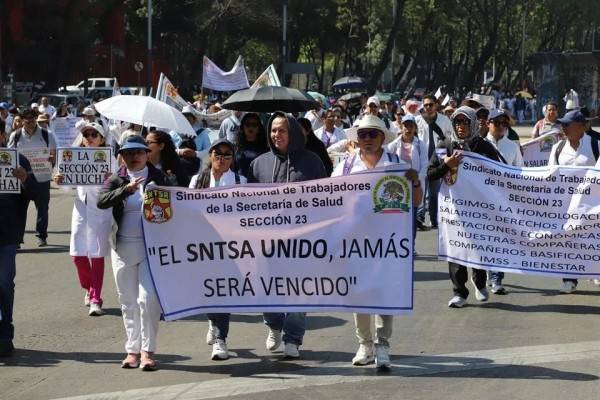 Amagan trabajadores de la salud con parar labores en Edomex
