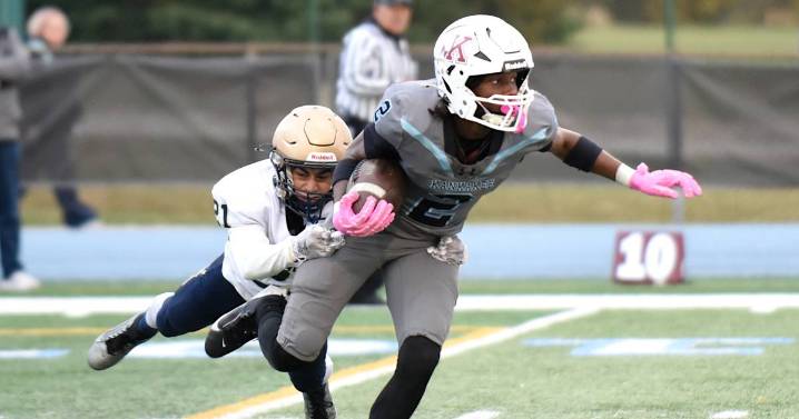 Big plays fall Kankakee’s way in first-round win over Lemont – Shaw Local