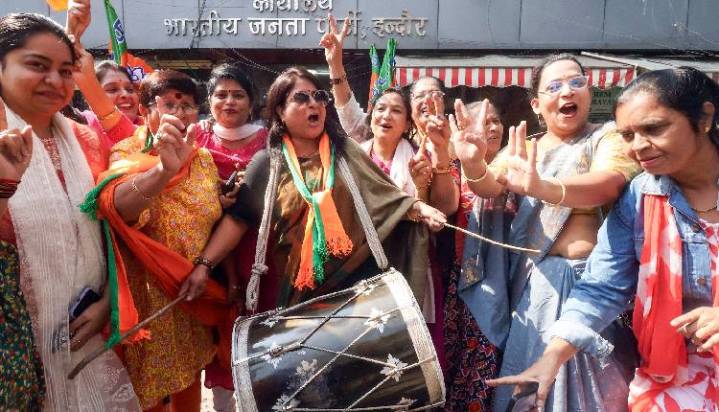 Bihar Results: NDA Wins 11 Out Of 14 Seats In Patna