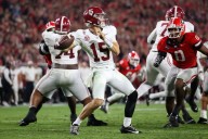 Alabama holds at No. 4 in AP college football poll