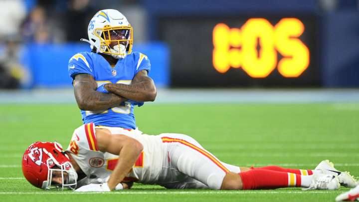 Asante Samuel Jr. plans visits with Panthers, Packers, Vikings, 49ers, Bears, Steelers