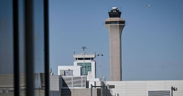 FAA says flight cuts will stay at 6% because more air traffic controllers are coming to work