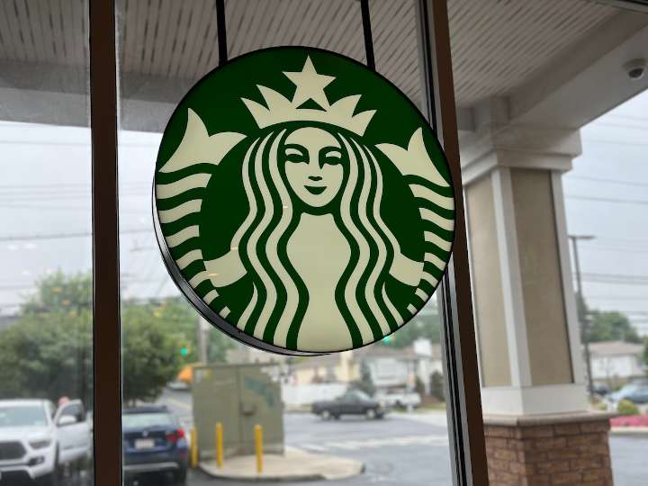 A seasonal Starbucks freebie is back: But only for one day