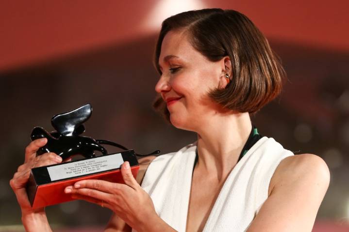 Horoscopes Nov. 16, 2025: Maggie Gyllenhaal, put your energy where it counts