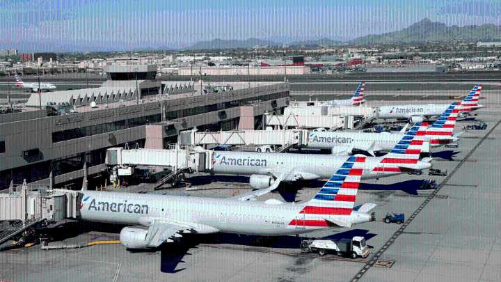 Estados Unidos supera mil vuelos cancelados por escasez de controladores aéreos