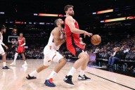 Suns' Dillon Brooks irritates everyone, his former Rockets teammates included