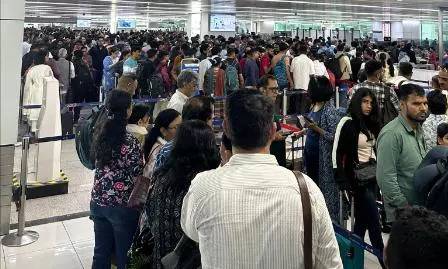 Delhi airport's air traffic control faces technical snag; over 100 flights delayed