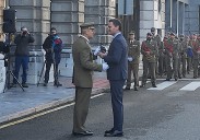 La delegación de Defensa distingue a Gijón por su apoyo a las Fuerzas Armadas
