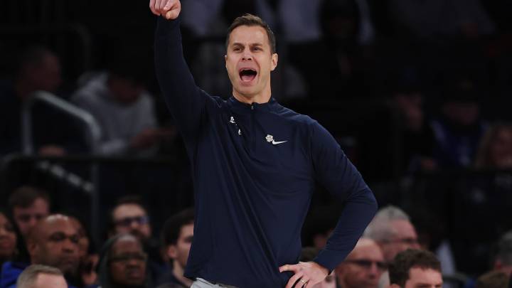 VIDEO: Jon Scheyer on Duke basketball's Champions Classic win vs Kansas