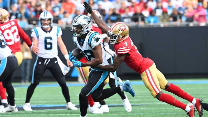 Who plays football tonight? What time is NFL Monday Night Football on TV?