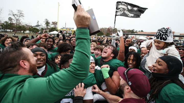 Football photos: SJ3 final - Mainland at Cedar Creek, Nov. 15, 2025