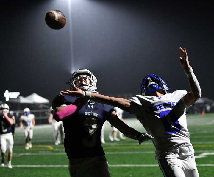 Defensive stand sends Seton Catholic to second straight Trico League title over La Center