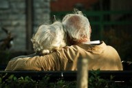 Reforma del IMSS elimina plazo matrimonial para acceder a pensión por viudez