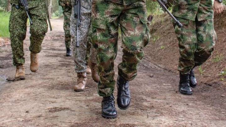Enfrentamientos en Antioquia con el Clan del Golfo: Militar asesinado y otro desaparecido