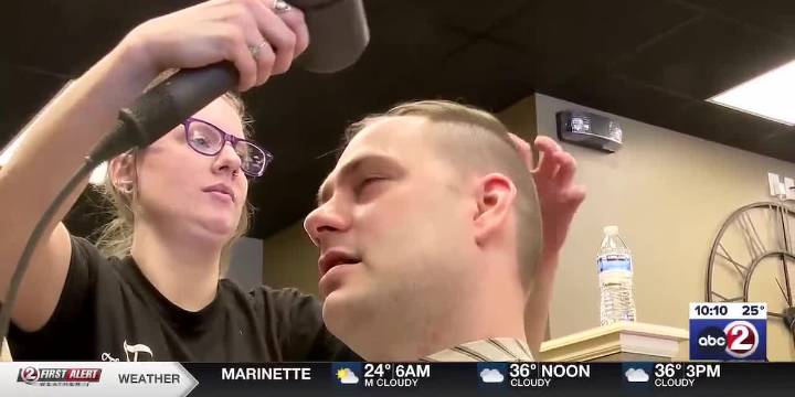 Local salon gives veterans free haircuts ahead of Veterans Day