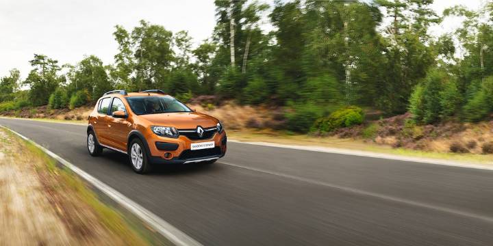 Renault dejará de producir tres modelos de autos en su planta de Córdoba desde diciembre
