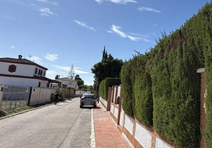 Unos narcos asaltan por error la casa de una pareja de octogenarios en Málaga: «¿Dónde está la droga?»
