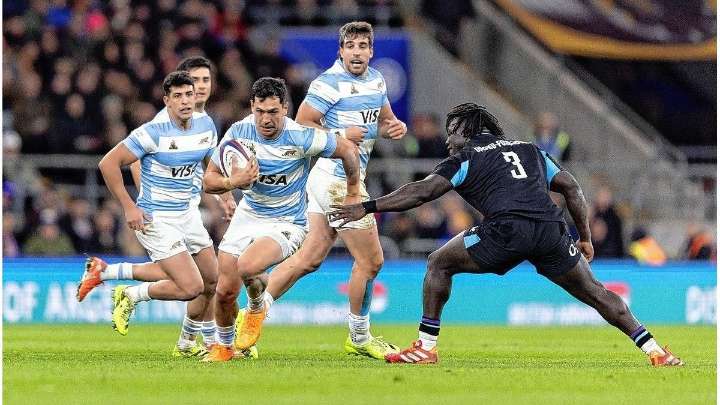 Los Pumas sufrieron una ajustada derrota con Inglaterra en Londres