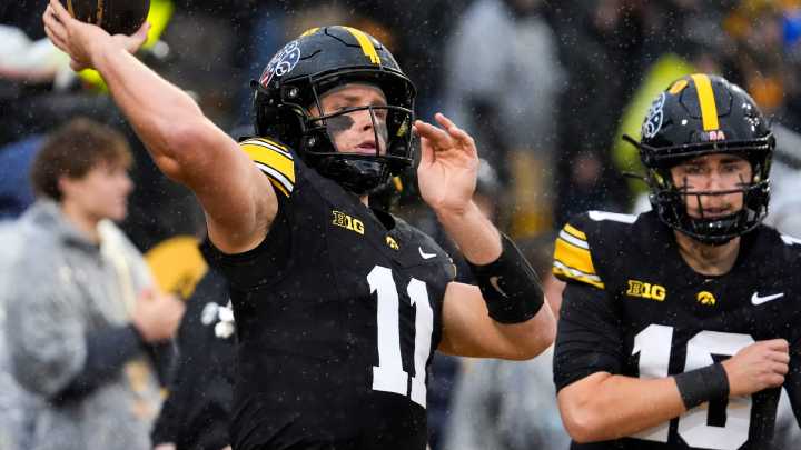 Iowa football vs. Michigan State live score, updates, game highlights