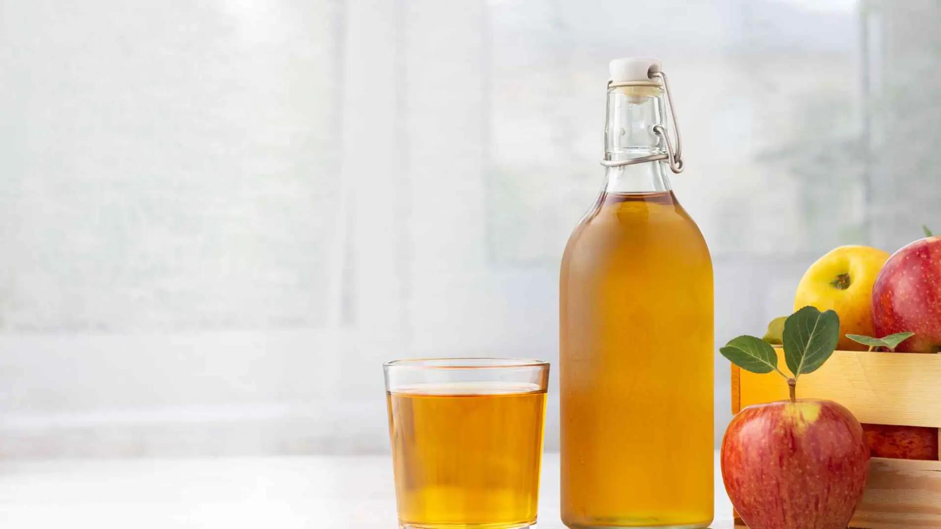 Mezcla de vinagre y agua oxigenada: para qué sirve y por qué recomiendan hacerlo