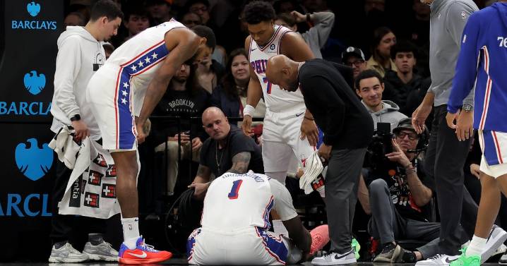 Instant observations: Andre Drummond goes down with knee injury, putting a damper on Sixers' 10th win of season