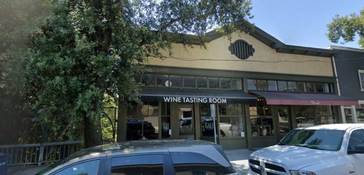 Los Gatos building with wine-tasting room run by area vintners is purchased