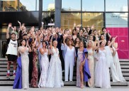 Emotiva celebración por los 50 años de Valenzuela Peluquerías