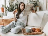 Por qué desayunar tarde puede estar relacionado con el envejecimiento biológico