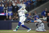 Bichette, Schwarber y Tucker entre los 137 que se convierten en agentes libres