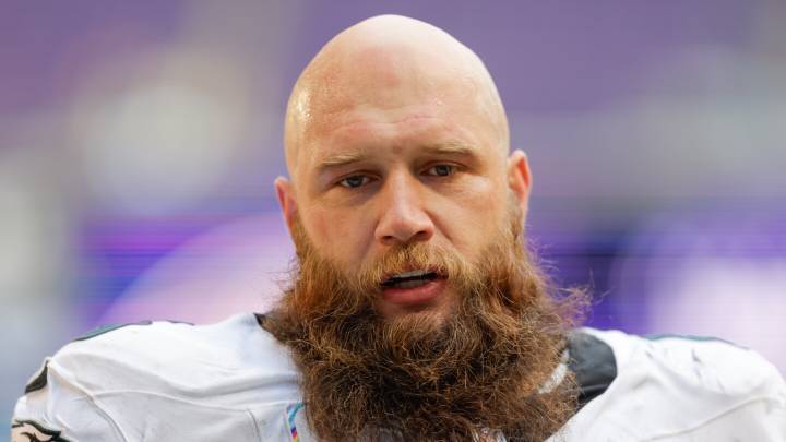 Lane Johnson questionable to return with ankle injury
