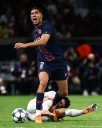 El mensaje de Luis Díaz a Hakimi tras lesionarlo en el duelo entre Bayern Múnich y PSG