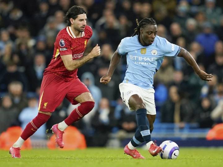 Liverpool, Man City face off in massive showdown to keep title hopes alive