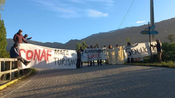 JJVV apoya a emprendedores y critica al gobierno "cerrar las puertas y no dialogar es lo peor que puede ocurrir"